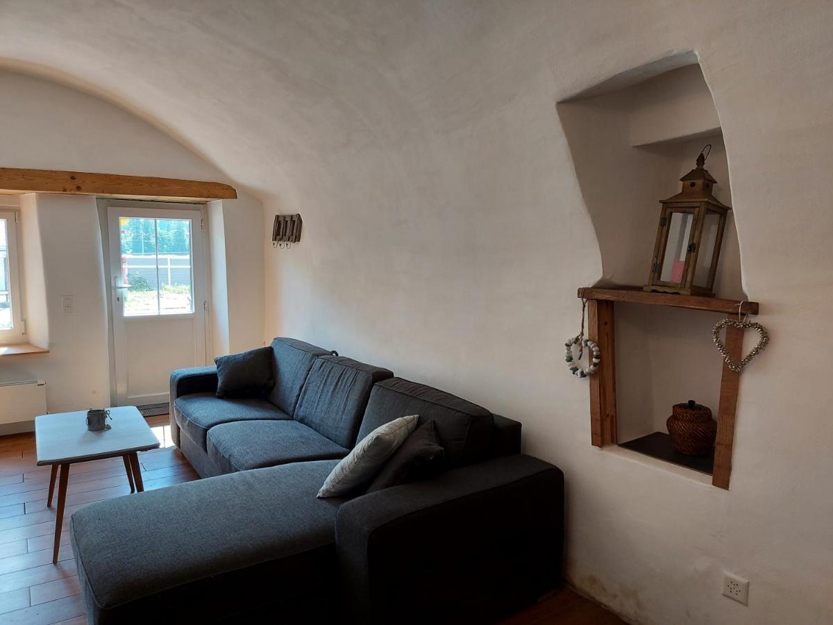 Appartement vouté en Gruyère dans l'Intyamon Enney Exterior foto